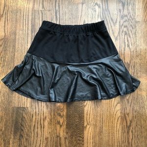 (4 for 20)Black mini flare skirt